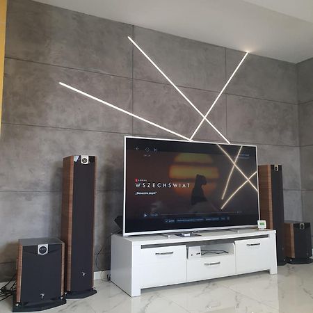 Apartament Dubaj Γκλίβιτσε Εξωτερικό φωτογραφία