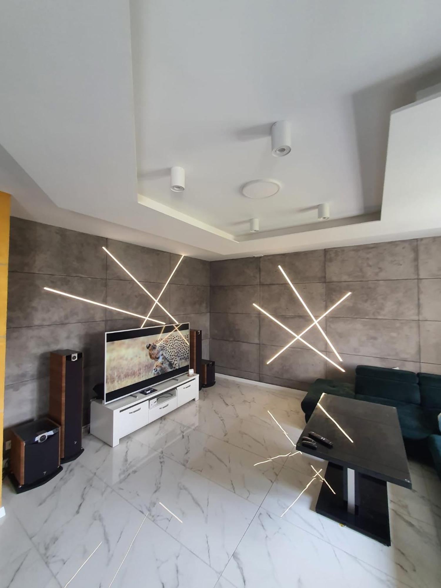 Apartament Dubaj Γκλίβιτσε Εξωτερικό φωτογραφία